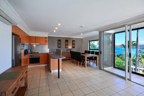 Oasis Apartments On Hamilton Island By HIHA - New South Wales Tourism  12