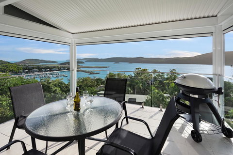 Oasis Apartments On Hamilton Island By HIHA - New South Wales Tourism  30