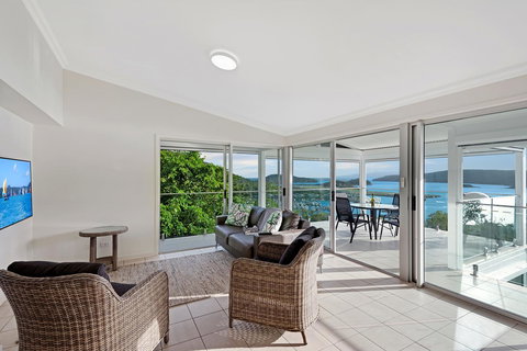 Oasis Apartments On Hamilton Island By HIHA - New South Wales Tourism  35