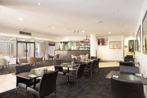 Riverside Hotel Southbank - New South Wales Tourism  8