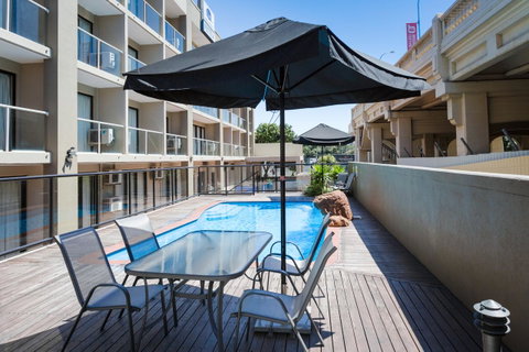 Riverside Hotel Southbank - New South Wales Tourism  10