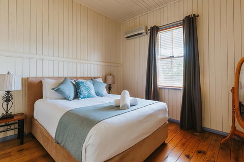 Apple Blossom Cottages - New South Wales Tourism  8