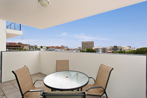 Republic Apartments Brisbane City - New South Wales Tourism  30