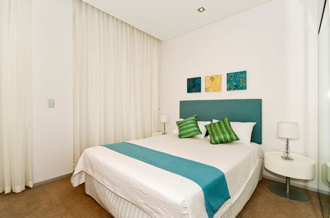 Ambience On Burleigh Beach - New South Wales Tourism  21