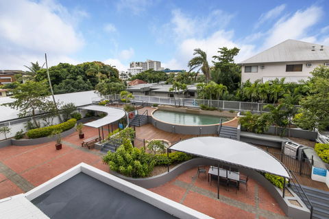 Sunshine Tower Hotel - New South Wales Tourism  17
