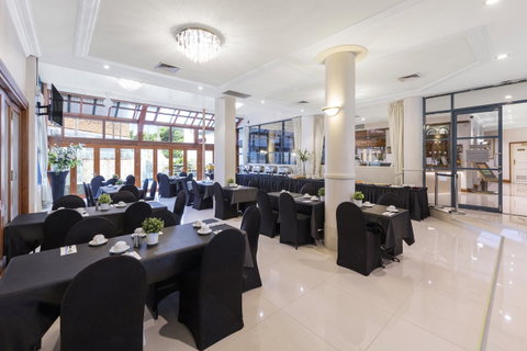 Hotel Diana - New South Wales Tourism  8