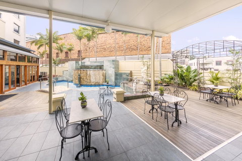 Hotel Diana - New South Wales Tourism  17