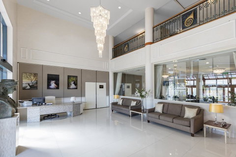 Hotel Diana - New South Wales Tourism  2