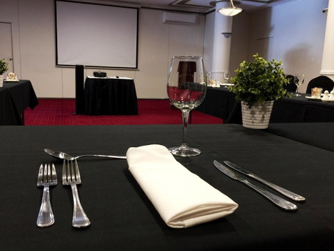 Hotel Diana - New South Wales Tourism  16