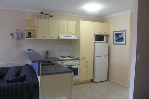 Coolum Beach Getaway Resort - New South Wales Tourism  20