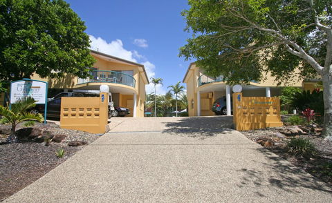 Coolum Beach Getaway Resort - New South Wales Tourism  19