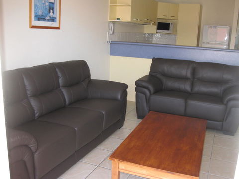 Coolum Beach Getaway Resort - New South Wales Tourism  15