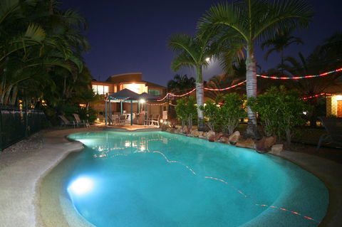 Coolum Beach Getaway Resort - New South Wales Tourism  14