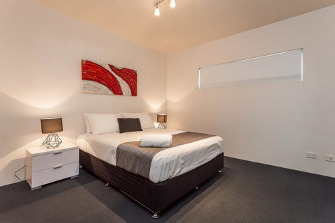Oxygen Apartments - New South Wales Tourism  22