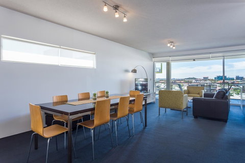 Oxygen Apartments - New South Wales Tourism  6