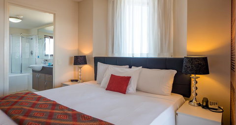 Broadbeach Savannah Resort - New South Wales Tourism  42