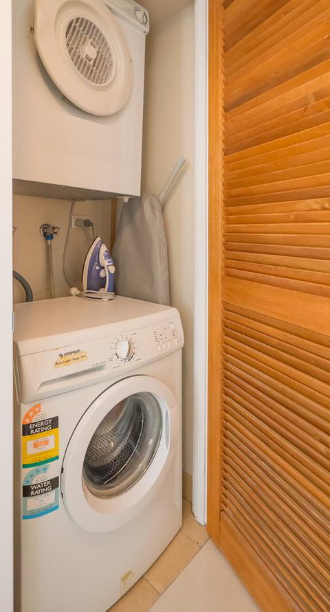 Broadbeach Savannah Resort - New South Wales Tourism  21