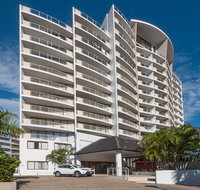 Broadbeach Savannah Resort - New South Wales Tourism 