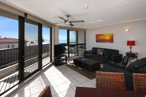 Spindrift On The Beach - Absolute Beachfront - New South Wales Tourism  39
