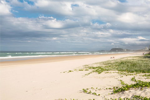 Spindrift On The Beach - Absolute Beachfront - New South Wales Tourism  18