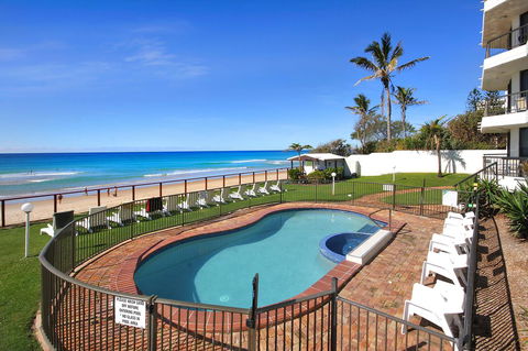 Spindrift On The Beach - Absolute Beachfront - New South Wales Tourism  16