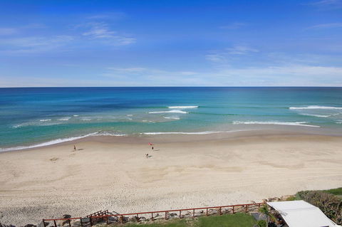 Spindrift On The Beach - Absolute Beachfront - New South Wales Tourism  14