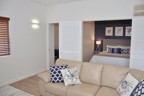 Rimini Holiday Apartments - New South Wales Tourism  25