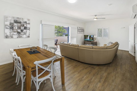 Rimini Holiday Apartments - New South Wales Tourism  19