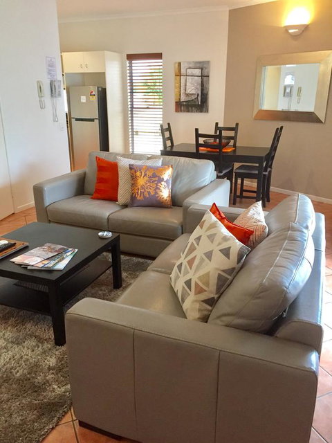 Rimini Holiday Apartments - New South Wales Tourism  43