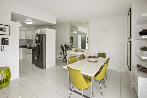 Rimini Holiday Apartments - New South Wales Tourism  12