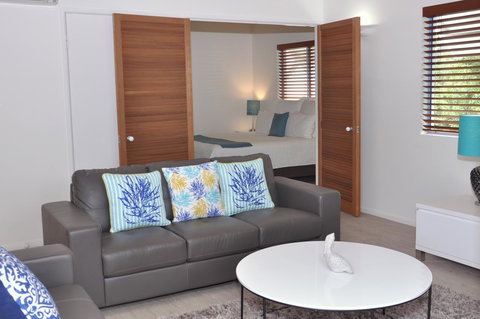 Rimini Holiday Apartments - New South Wales Tourism  38
