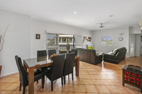 Rimini Holiday Apartments - New South Wales Tourism  5