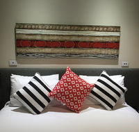 Calamvale Hotel Suites and Conference Centre - New South Wales Tourism 