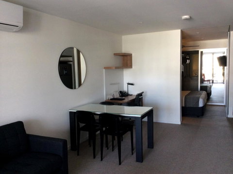 Morgan Suites - New South Wales Tourism  8