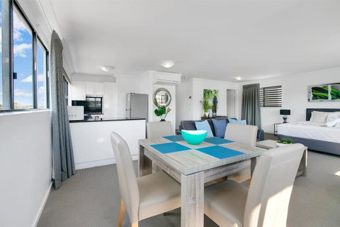 Kangaroo Point Central Hotel & Apartments - New South Wales Tourism  22