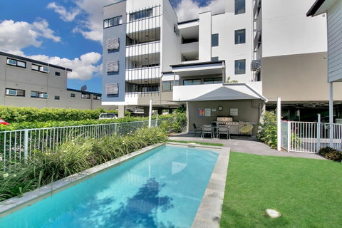 Kangaroo Point Central Hotel & Apartments - New South Wales Tourism  5