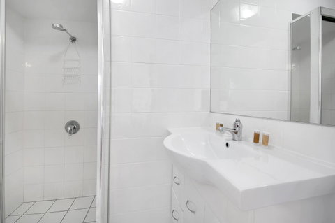 Kangaroo Point Central Hotel & Apartments - New South Wales Tourism  25