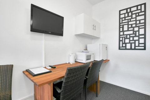 Kangaroo Point Central Hotel & Apartments - New South Wales Tourism  16