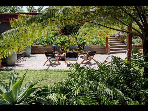 Sam's Buderim Mountain Guest House - New South Wales Tourism  27