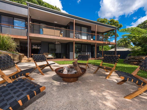 Sam's Buderim Mountain Guest House - New South Wales Tourism  13