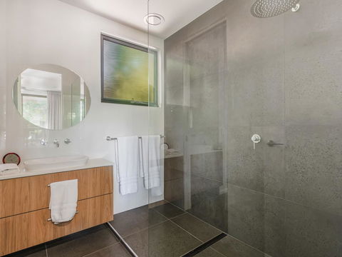 Sam's Buderim Mountain Guest House - New South Wales Tourism  18