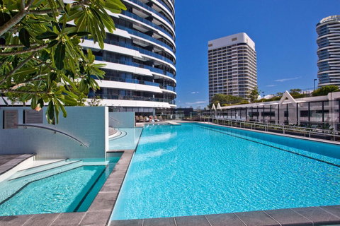 Oracle, 2 & 3 Bedroom Apartments - We Accommodate - New South Wales Tourism  0