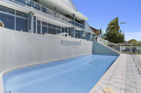 Havana Blue - Large 4 Bedroom Family Home - New South Wales Tourism  2