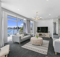 Havana Blue - Large 4 Bedroom Family Home - New South Wales Tourism 