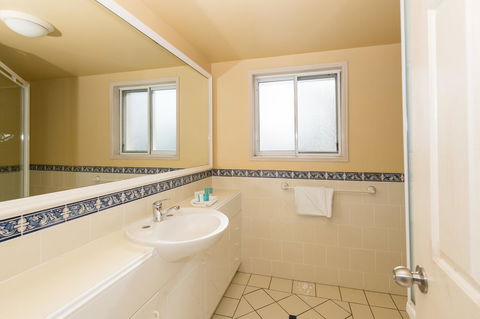 La Grande Apartments - New South Wales Tourism  3