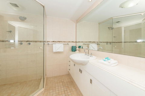 La Grande Apartments - New South Wales Tourism  6