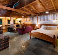 Sharlynn by the River - New South Wales Tourism 