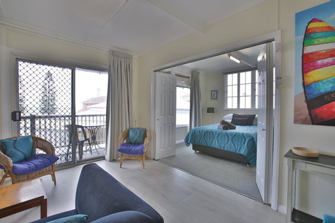 Pale Pacific Holiday Units - New South Wales Tourism  24