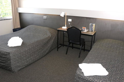 Brighton Hotel - New South Wales Tourism  3