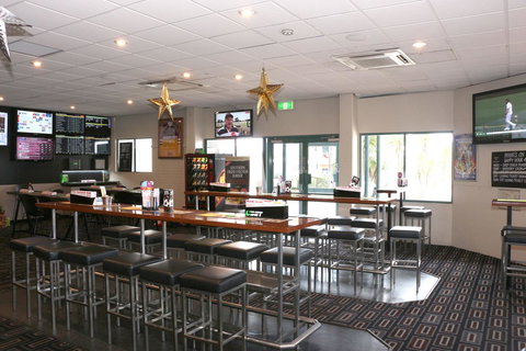 Brighton Hotel - New South Wales Tourism  16